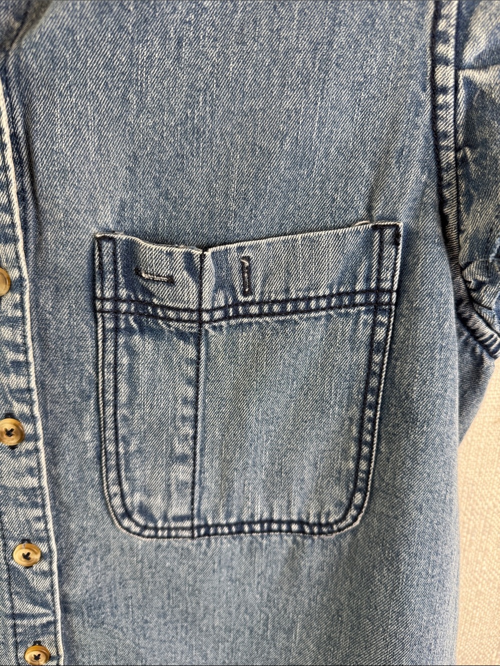Pilcro Anthropologie Ruffle Sleeve Denim Button Down Shirt Small - Picture 4 of 10